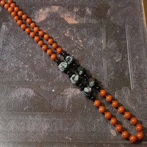 Vintage • Red jasper and obsidian necklace